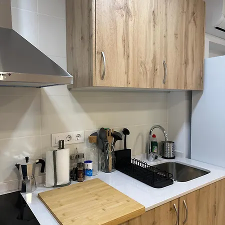 Estudio A 1 Minuto De La Playa Apartment *